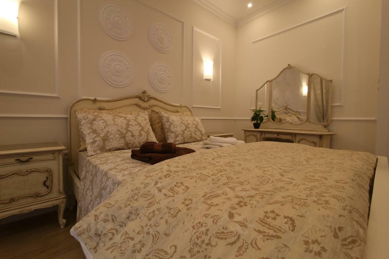 Luxurious Athenian Apartment Atenas Exterior foto