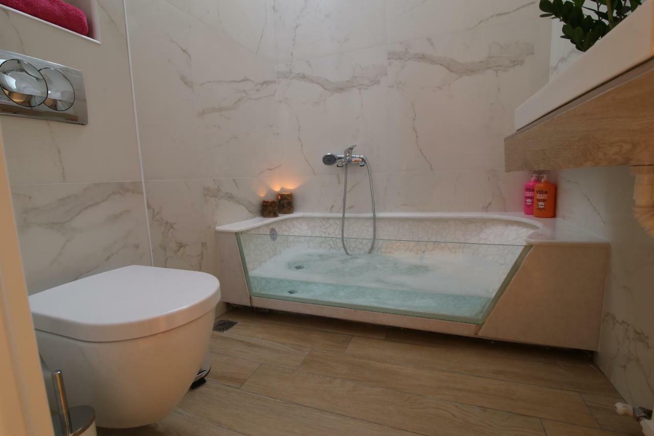 Luxurious Athenian Apartment Atenas Exterior foto